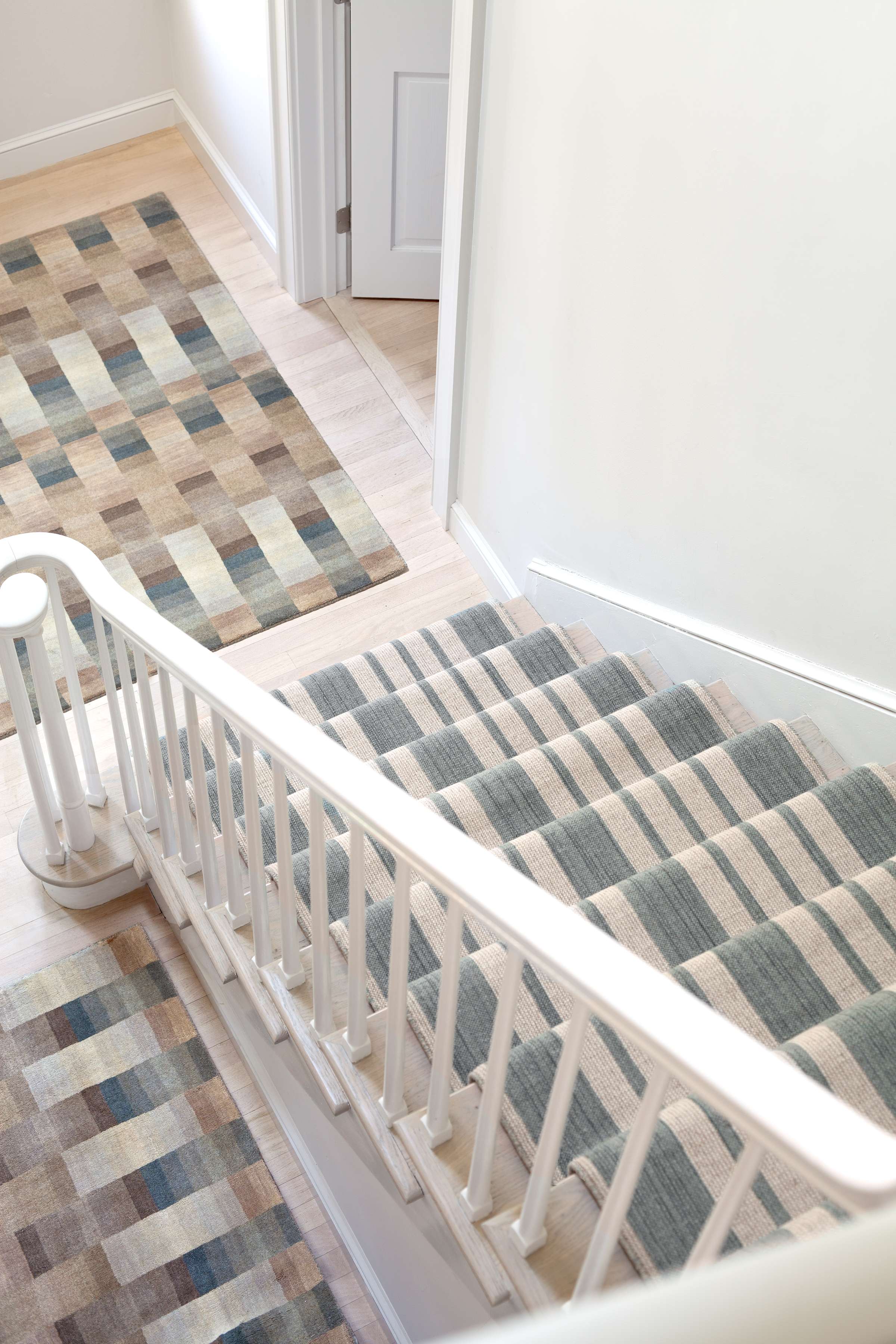 How to Choose a Stair Runner Rug Annie Selke